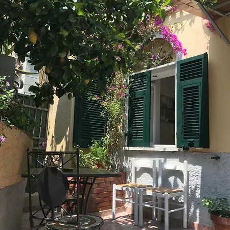Little Lemon Garden La Spezia